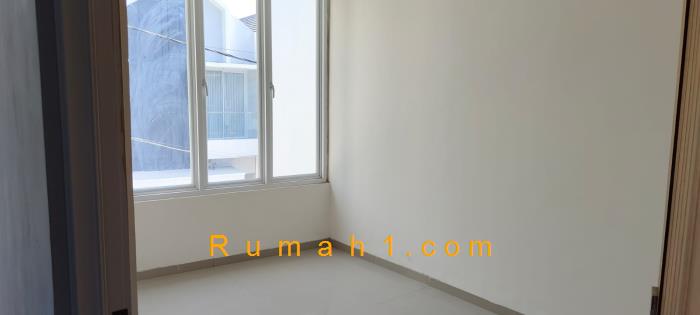 Foto Rumah dijual di Cilangkap, Cipayung, Rumah Id: 5771