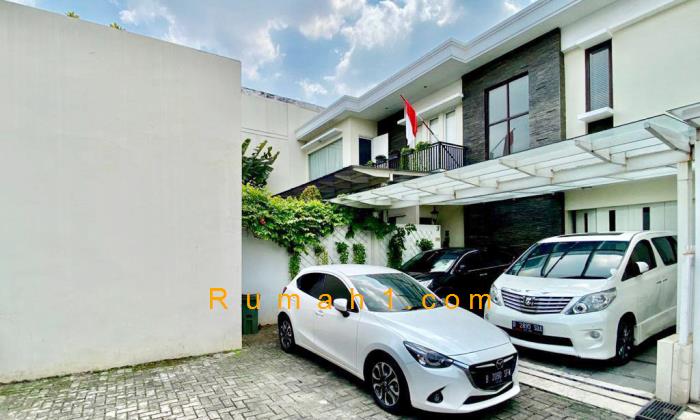 Foto Rumah dijual di Townhouse Rumah 7 Residen, Rumah Id: 6411